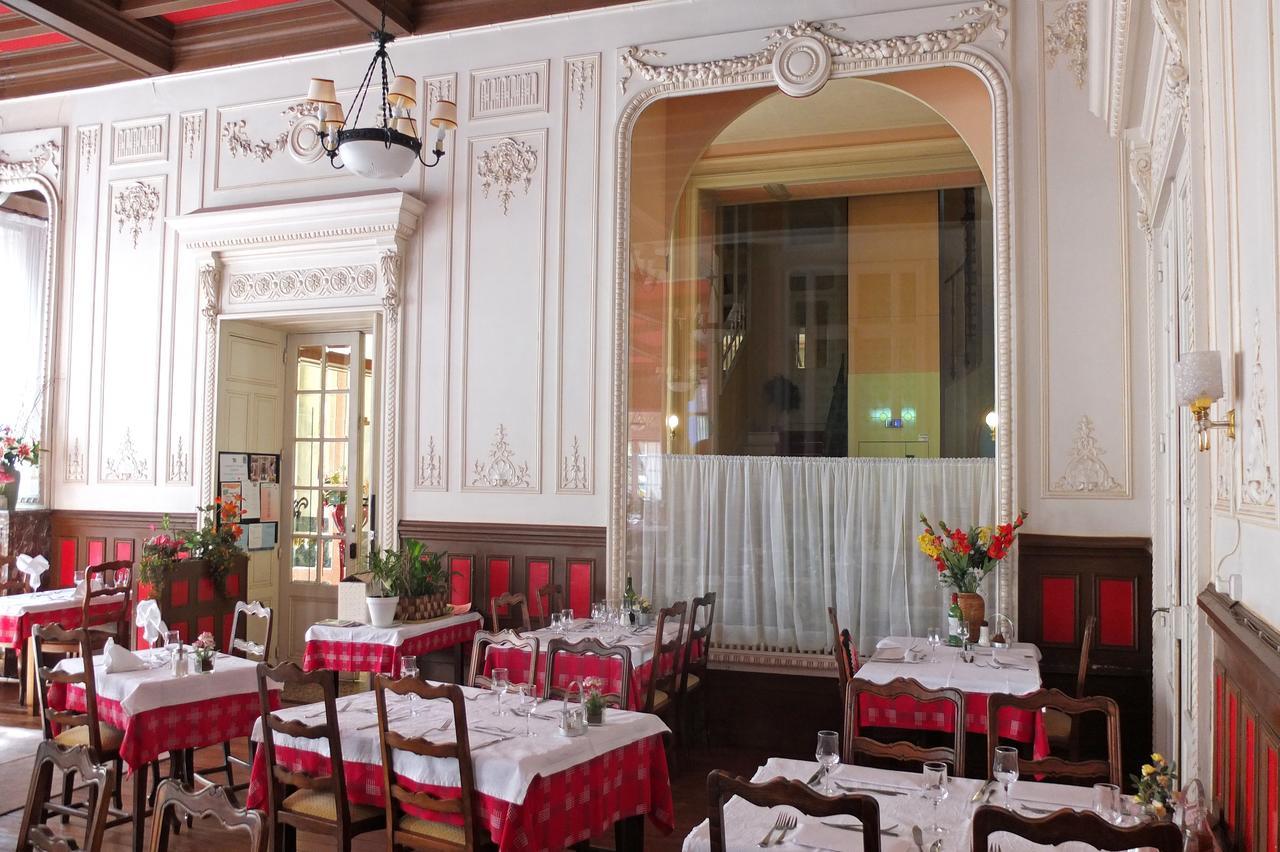 Hotel Restaurant D'Alsace 플롬비에레레뱅 외부 사진